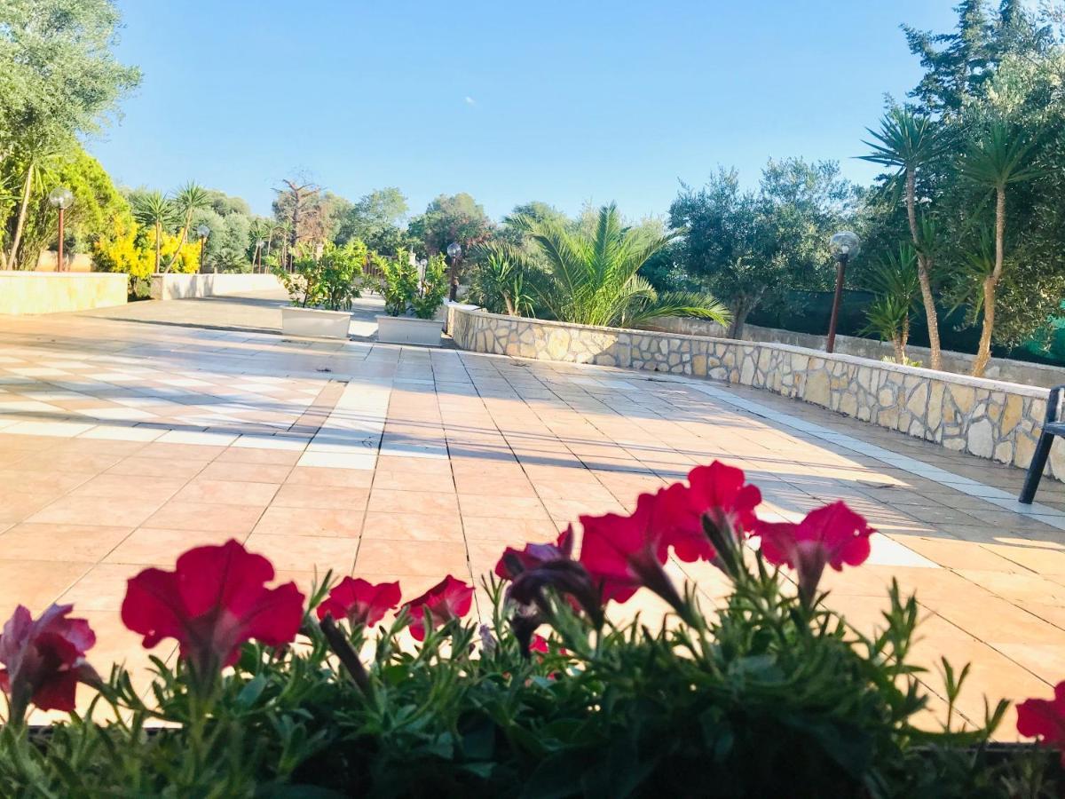 Villa Anita San Michele Salentino Kültér fotó