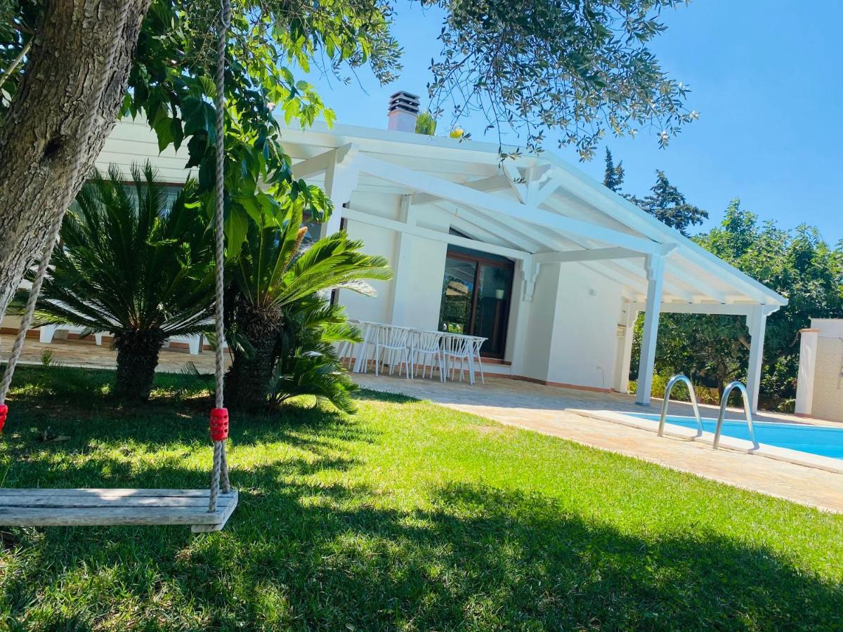 Villa Anita San Michele Salentino Kültér fotó